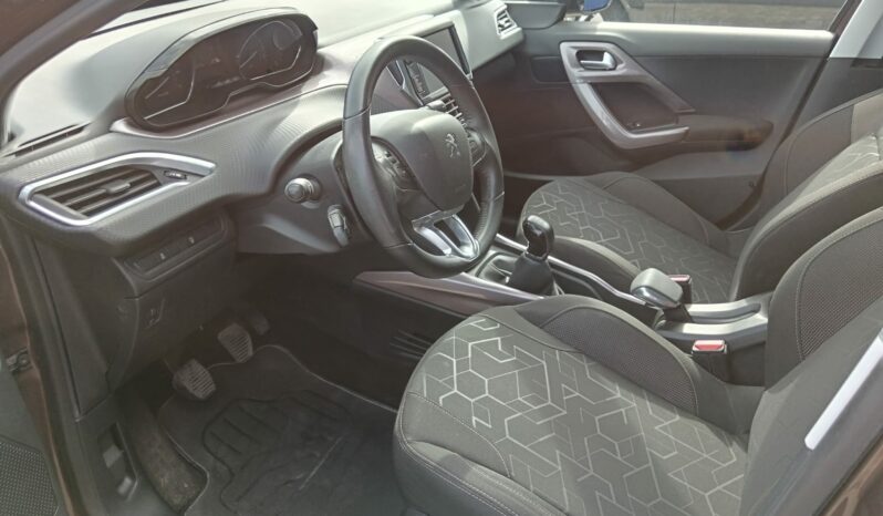 Peugeot 2008 Active. lleno
