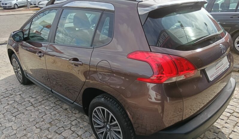 Peugeot 2008 Active. lleno