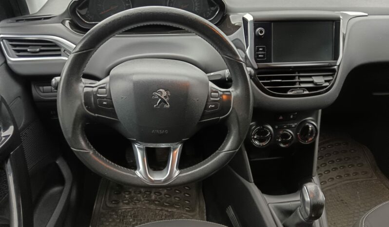 Peugeot 208 Style 85cv 5p. lleno