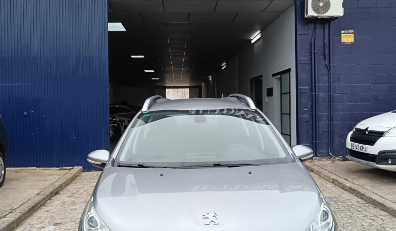 Peugeot 2008 Allure 85cv. lleno