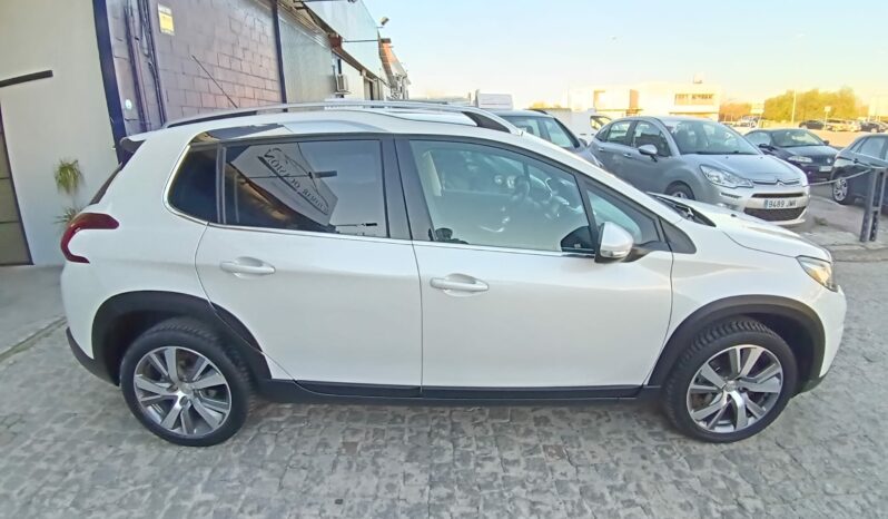 Peugeot 2008 Allure Auto. 4×2 110cv. lleno