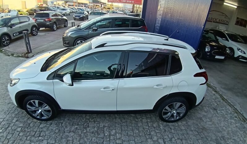 Peugeot 2008 Allure Auto. 4×2 110cv. lleno