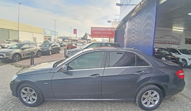 Mercedes clase E Confort 220d 170cv. lleno