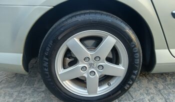 Peugeot 407 ST Comfort 136cv. lleno