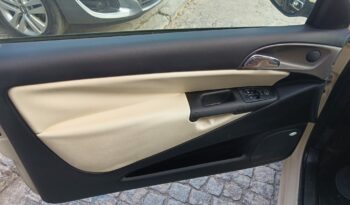 Lancia Ypsilon 95cv Platinum. lleno