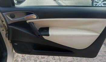 Lancia Ypsilon 95cv Platinum. lleno