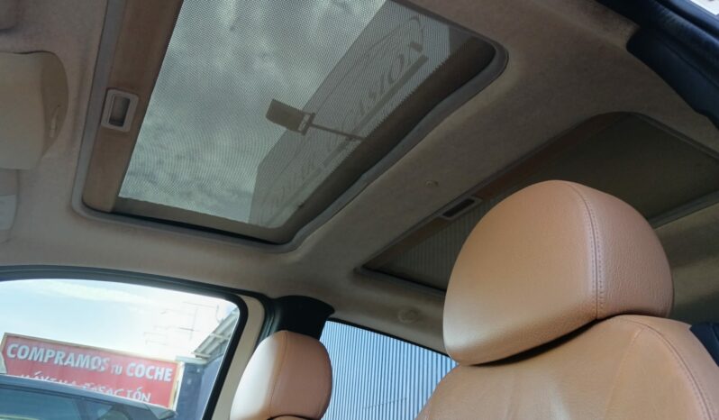 Lancia Ypsilon 95cv Platinum. lleno