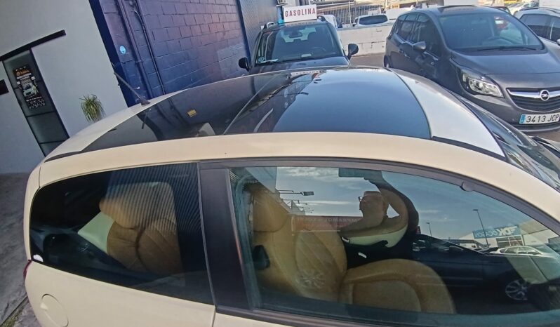 Lancia Ypsilon 95cv Platinum. lleno