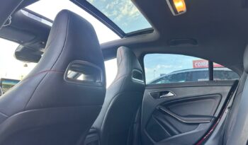 MERCEDES CLA 200 AMG LINE 7G lleno