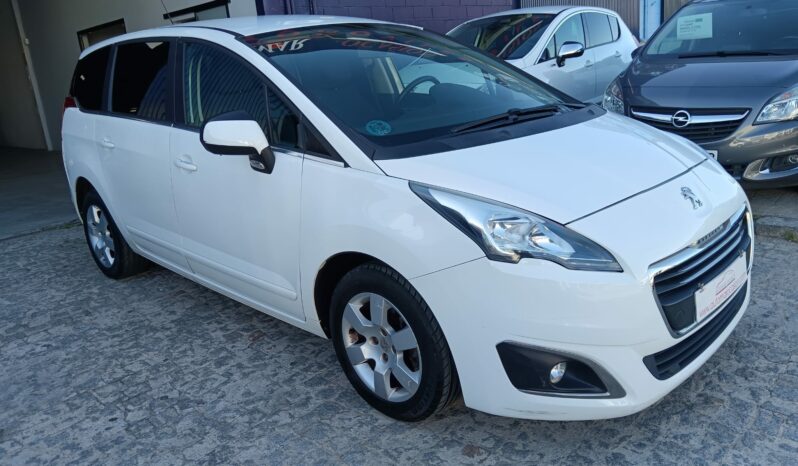 PEUGEOT 5008 7 PL lleno