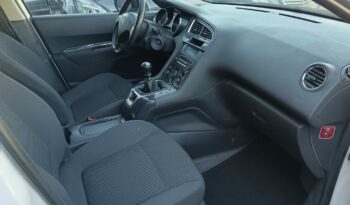 PEUGEOT 5008 7 PL lleno