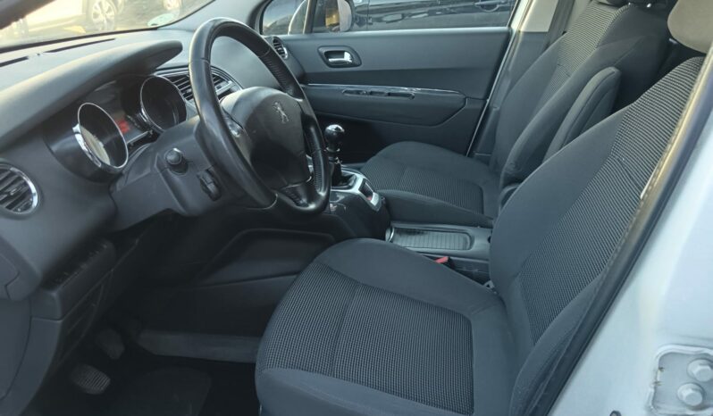 PEUGEOT 5008 7 PL lleno