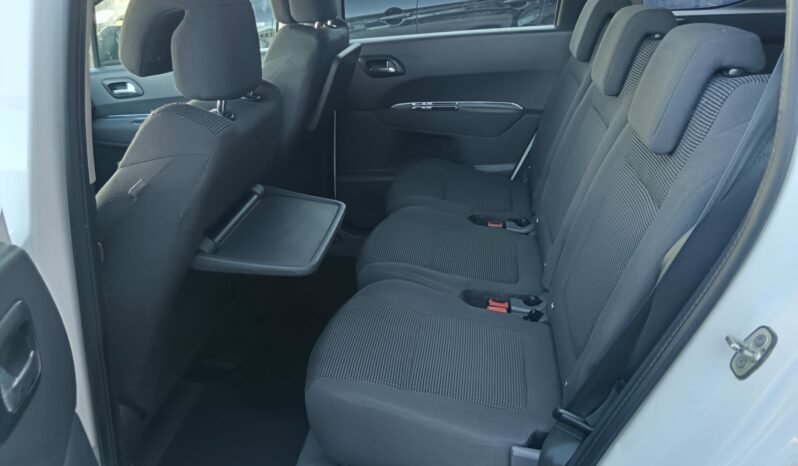PEUGEOT 5008 7 PL lleno