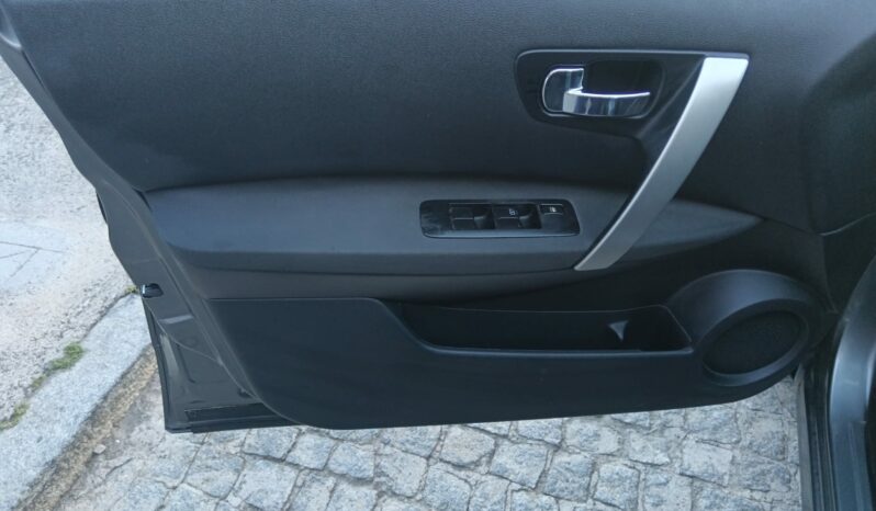 NISSAN QASHQAI 7 PL lleno