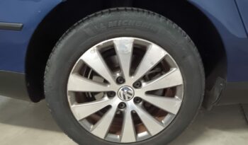 VOLKSWAGEN PASSAT lleno