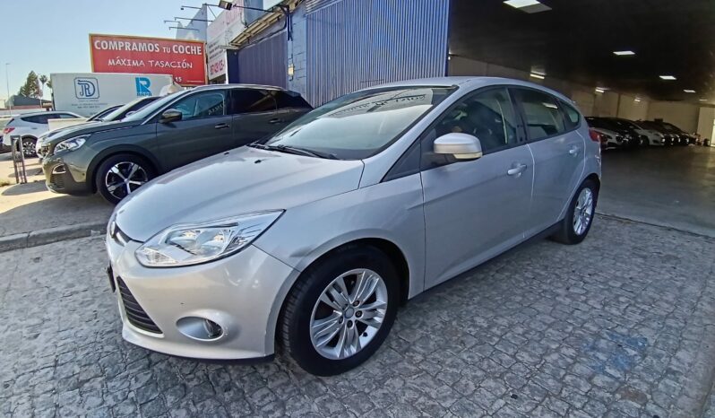 FORD FOCUS TREND lleno