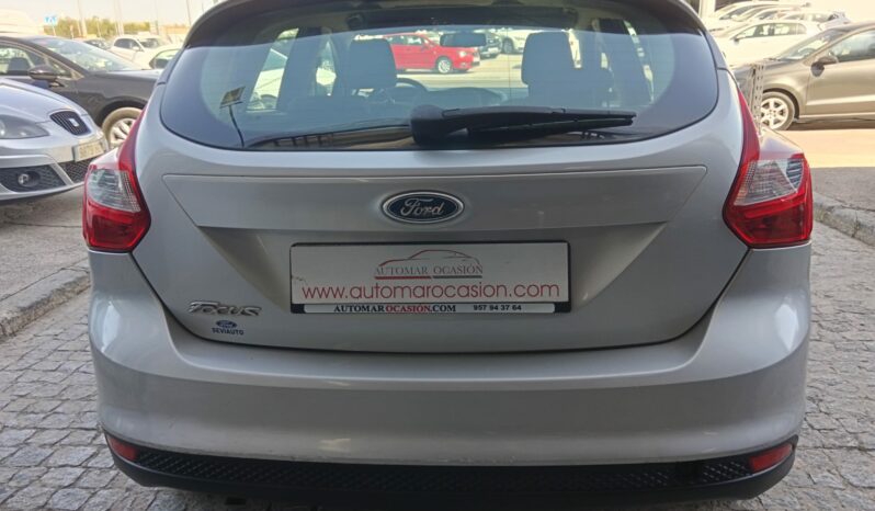 FORD FOCUS TREND lleno