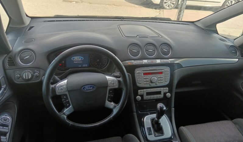 FORD GALAXY TREND lleno