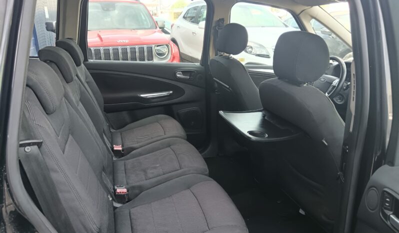 FORD GALAXY TREND lleno