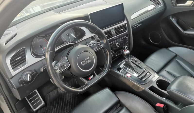 AUDI S4 lleno