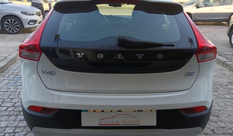 VOLVO V40 D2 CROSS COUNTRY lleno