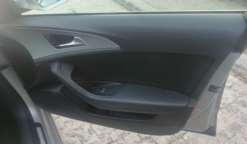 AUDI A6 AVANT MULTITRONIC lleno