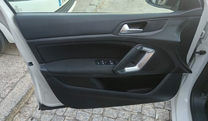 PEUGEOT 308 lleno