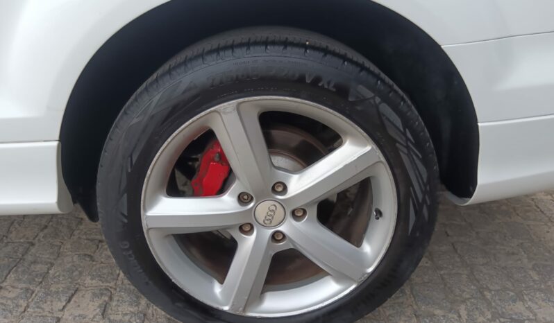 AUDI Q7 S-LINE lleno