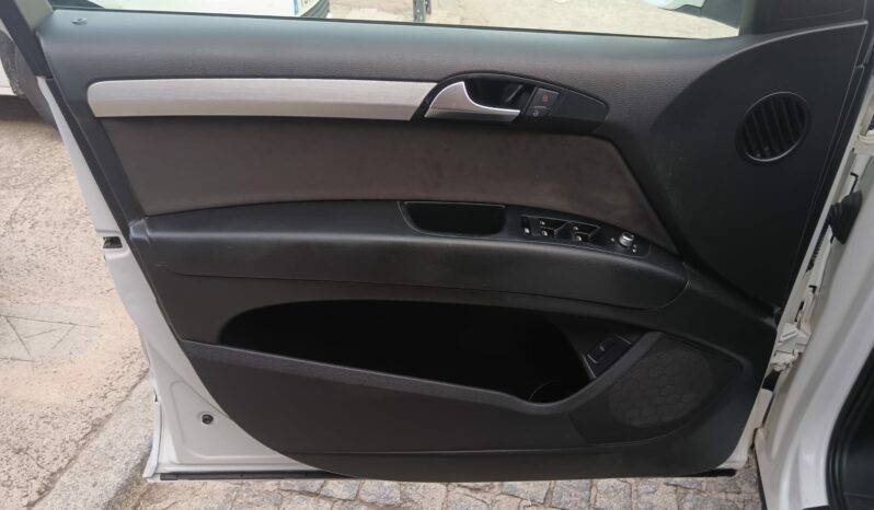 AUDI Q7 S-LINE lleno
