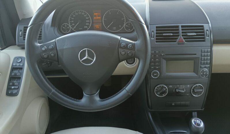 MERCEDES CLASE A160 ELEGANCE lleno