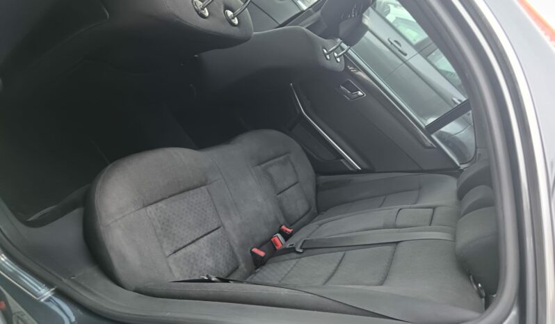 MERCEDES CLASE E CONFORT 220D lleno