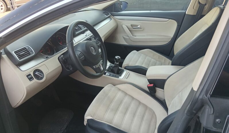 VOLKSWAGEN PASSAT CC lleno