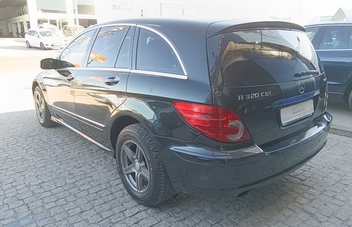 Mercedes Clase R 4-Matic Avantgarde lleno