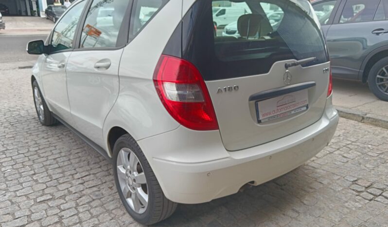 Mercedes A180 Avantgarde Automatico 5p lleno