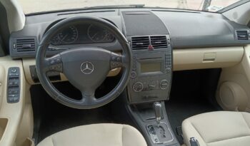 Mercedes A180 Avantgarde Automatico 5p lleno