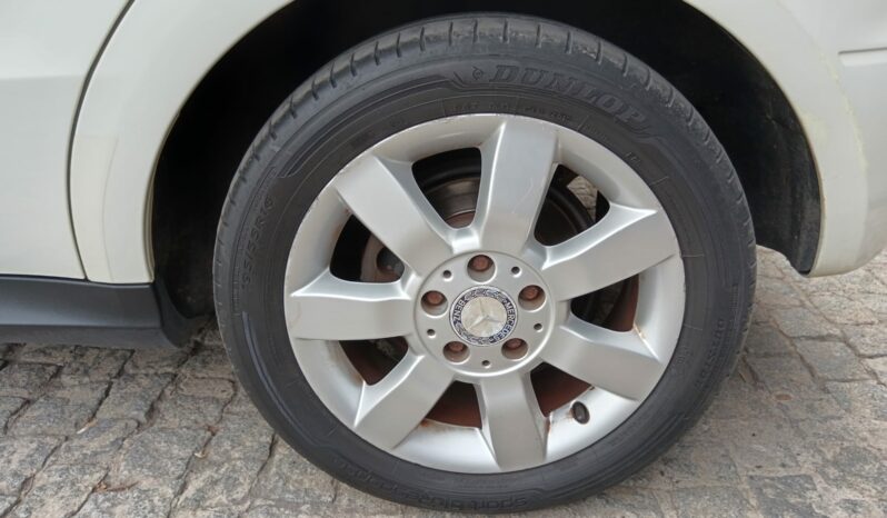 Mercedes A180 Avantgarde Automatico 5p lleno