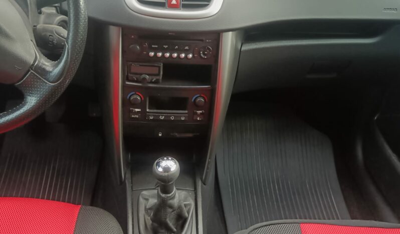 Peugeot 207 SW Outdoor lleno