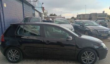 Volkswagen Golf V Highline 5p lleno