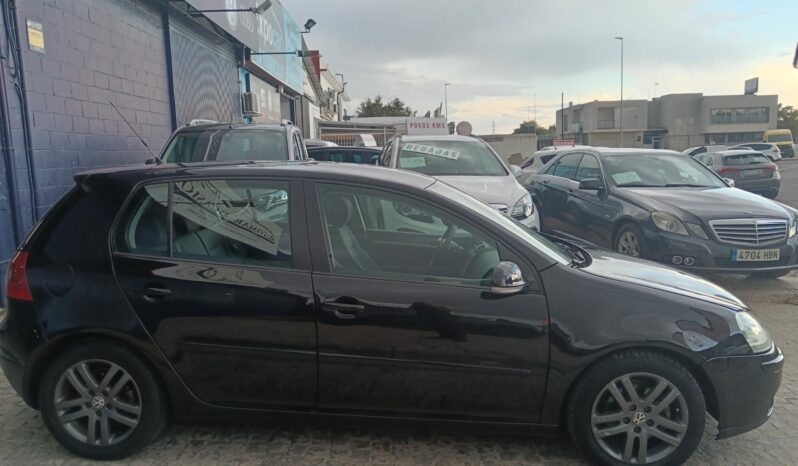 Volkswagen Golf V Highline 5p lleno