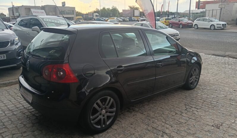 Volkswagen Golf V Highline 5p lleno