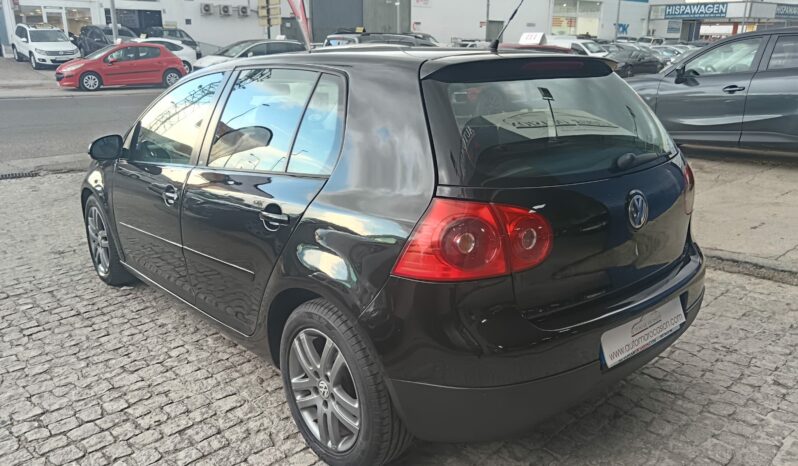 Volkswagen Golf V Highline 5p lleno