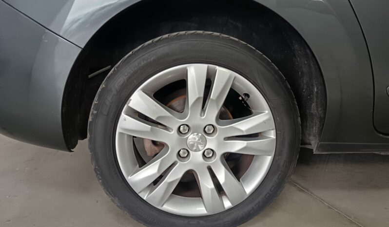 Peugeot 5008 Style 7pl lleno